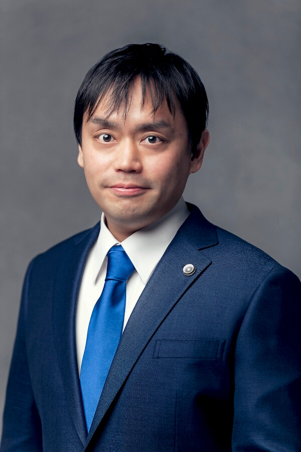 西野良和先生（弁護士）